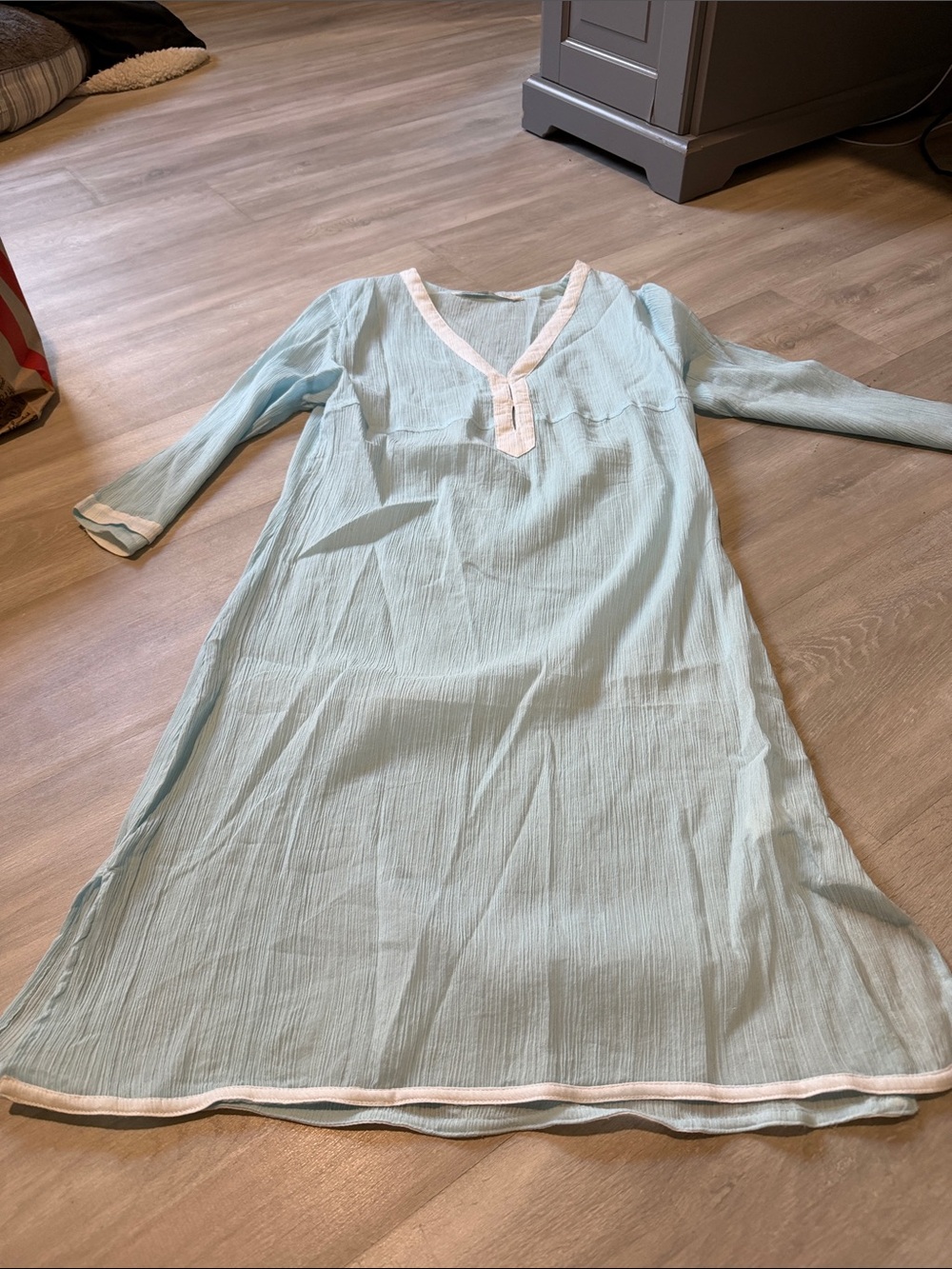 Athleta Pale Blue Ribbed swim cover up  with White Trim size large